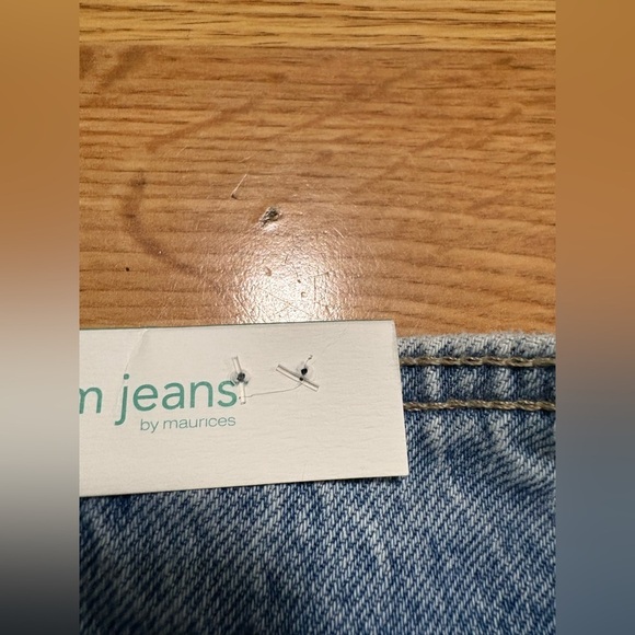 NWT Maurices Shorts size 20 - Picture 3 of 6